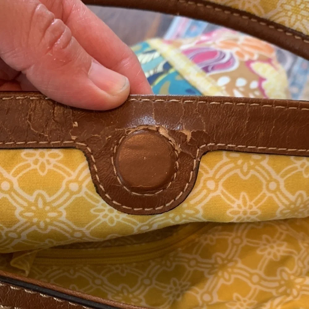 FOSSIL canvas and leather floral purse